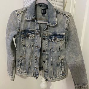 Gap, Size XS, light blue washed Jean Jacket